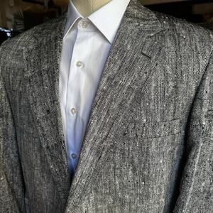 Trotters Club Men 43L Tweed Sport coat in Black gray and ivory.Vintage